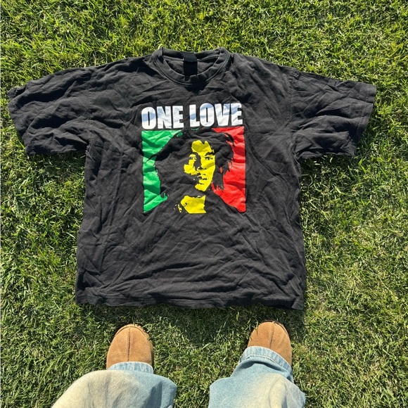 Y2K ONE LOVE Bob Marley Graphic Tee NWOT - Picture 1 of 3